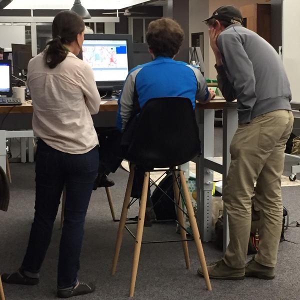 markdincecco's tweet image. Teams are really starting to crank here at #HackVT