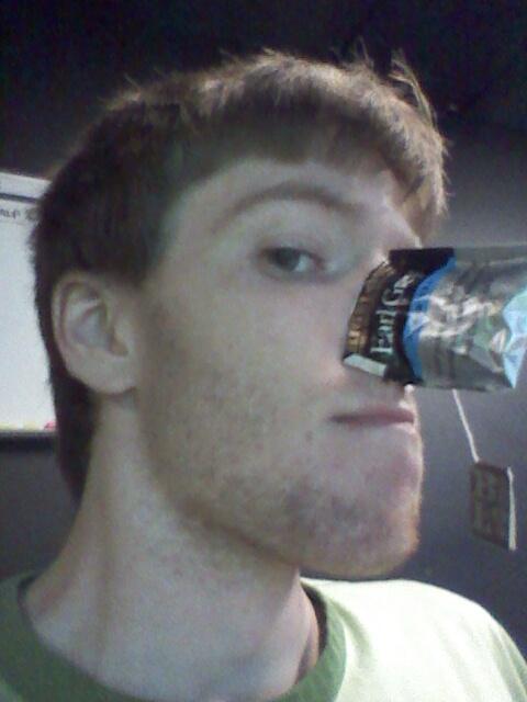 broken_slight's tweet photo. I have issues.
#picsatwork
#teaaddiction http://t.co/IwOxB64sW1