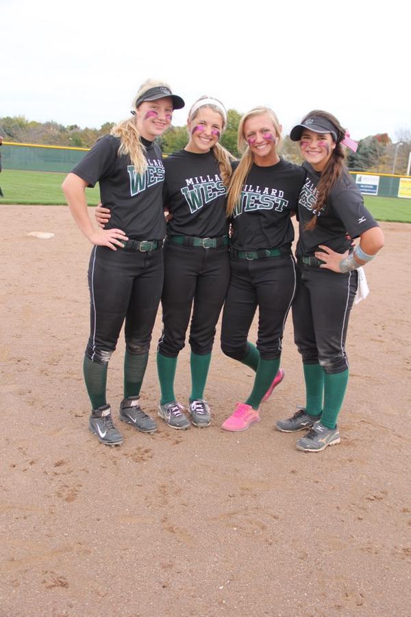 __emilytruitt's tweet photo. So excited for state ๐บ๐๐ #mwvs http://t.co/jXBpTcqQQx