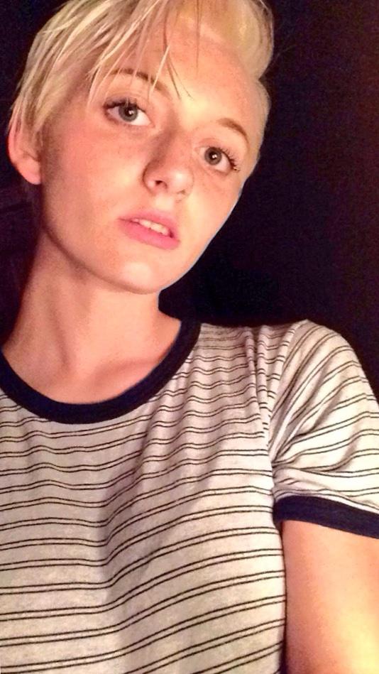 // in case you guys have been wondering how i am, i'm doin alright,, i got my hair done today so obligatory selfie