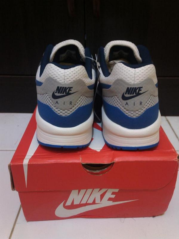 VRVstore's tweet image. Nike Airmax Light breeze size 9us/42,5 idr 800k exclude ongkir. Cp cek bio @SneakickSS @kickSolution