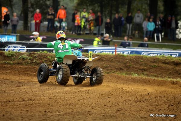 mconsgenoegen's tweet photo. #TeamIreland takes second free practice for the Quads #SMXON #FIM #KNMV now sidecar time http://t.co/QCdy8qFHVz