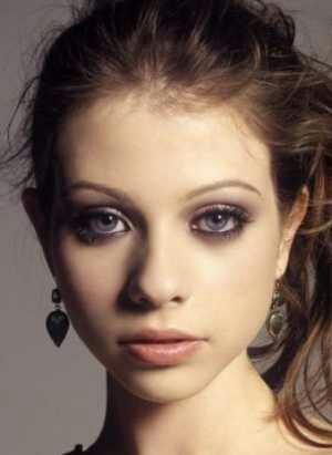 Happy birthday
Michelle Trachtenberg zum 29.
 
USA, 1985 