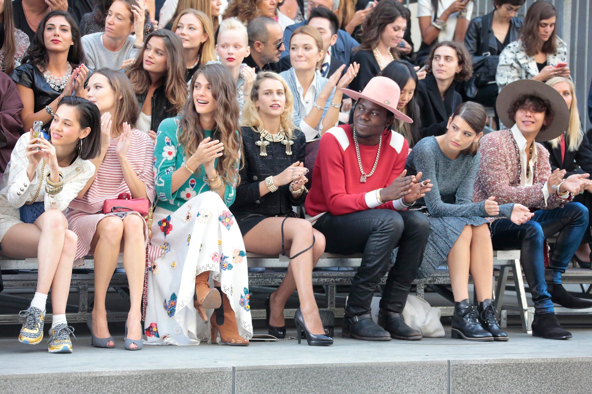 Team Kiko Mizuhara on X: Chanel SS 2015 Frontrow: Kiko Mizuhara, Ana  Girardot, Elisa Sednaoui, Theophilus London, G-Dragon etc.   / X