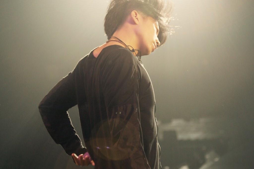 Bzppd0VCEAALWiG.jpg:large