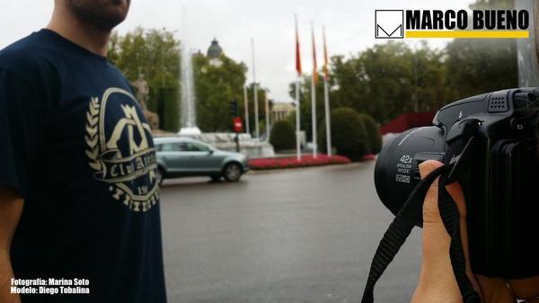 MarcoBueno_Int's tweet photo. Preparando el lanzamiento de las nuevas camisetas para madridistas y atléticos. ¡Próximamente en la tienda online! http://t.co/mAvsI9U8hY