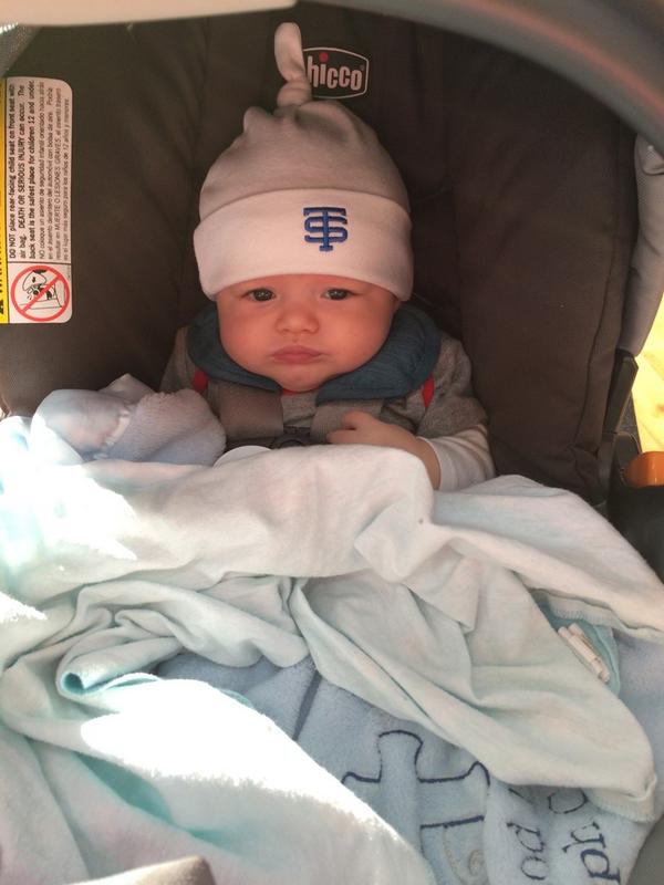 DesmoidDash's tweet photo. One of our youngest runners! RUN RUN RUN, JOSEPH! #desmoiddash14 http://t.co/WAm9rVQZ9D
