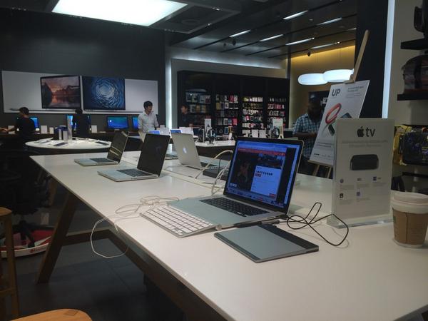 levelsio's tweet photo. Secretly working from the Apple Store with nobody noticing that's my own MBP haha #workanywhere http://t.co/kWX5IgooFl