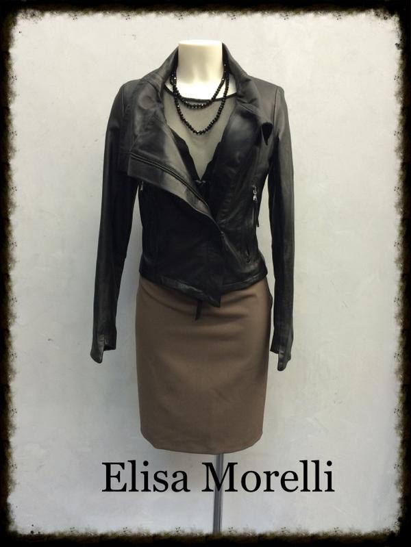 Elisa Morelli Milano tweet media