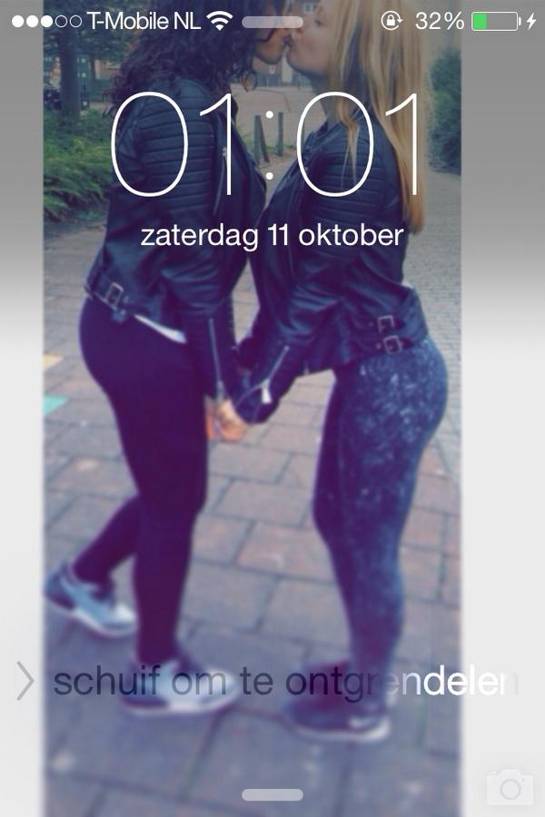 kyrarostek's tweet photo. mn alles ❤️💏🔐 http://t.co/akQowNmfsM