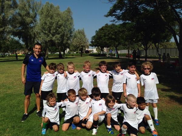 ISMSportsUAE's tweet photo. New kits have arrived! The boys look great. Good session yesterday at safa park. #Football #umbro #safa park http://t.co/G5fqrTGm23