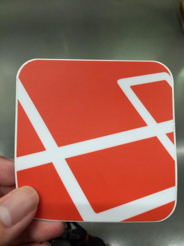 neronplex's tweet image. #phpcon2014 でLaravel使いにはたまらないレアものもらった。ありがとうございます