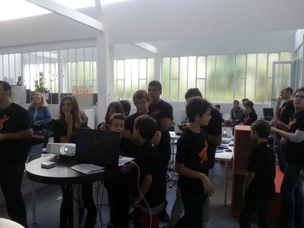 orange's tweet image. &quot;@OrangeRSE: Bye bye #supercodeurs #Superprogramadores #SuperKoderzy #supercoders ;-) #codeweek http://t.co/69WoQBLp1C&quot;