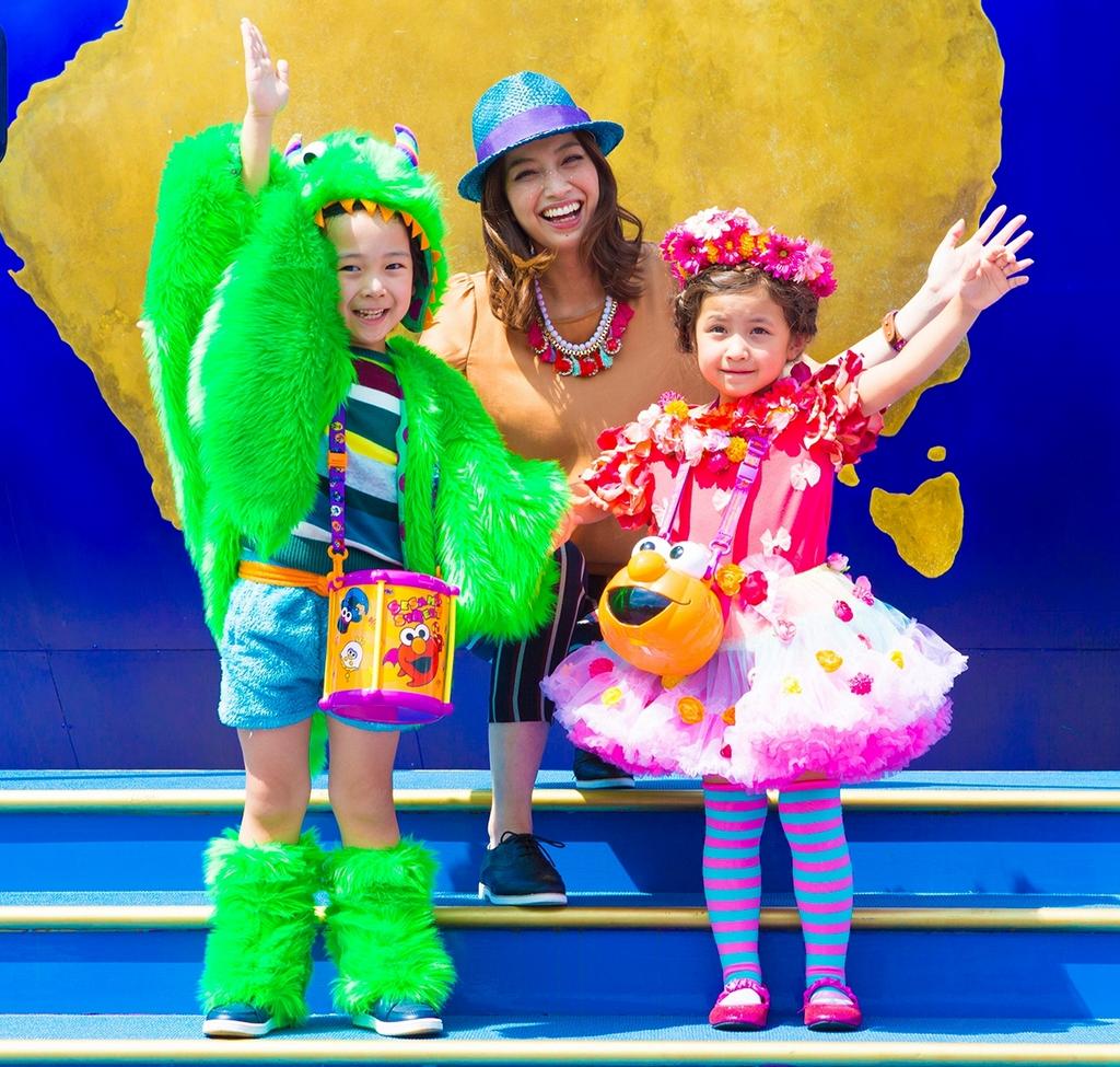 توییتر ユニバーサル スタジオ ジャパン公式 در توییتر プチ仮装 おそろ 仮装 とびっきり仮装 仮装でパークを楽しむゲストがぞくぞく さぁ あなたもパークで撮影した仮装コーデは Usj仮装 をつけてお披露目しよう T Co Liilkceiio Usj Http T توییتر ユニバーサル スタジオ ジャパン公式 در توییتر プチ仮装 おそろ 仮装 とびっきり仮装 仮装でパークを楽しむゲストがぞくぞく さぁ あなたもパークで撮影した仮装コーデは Usj仮装 をつけてお披露目しよう T Co Liilkceiio Usj Http T