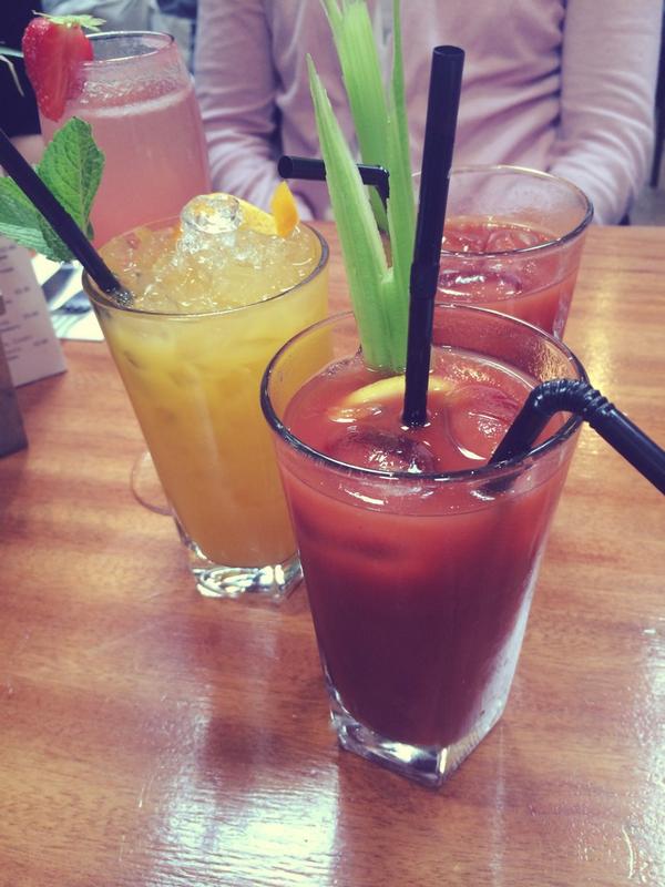 pollyekent's tweet photo. Breakfast cocktails! #bellini #bloodymary #mangomaitai #reunion @Viv_Howells @lvgrostate @Hepworthhomeboy @JessBraid http://t.co/naqoCVwUyv