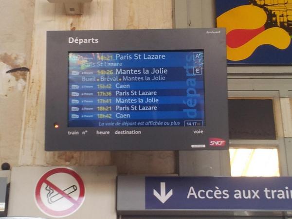 lisebureau's tweet photo. Aller cest partie, go le train pour revoir @GregodeckLive dans @SLC_SPECTACLE ! http://t.co/13QgNjoXSM