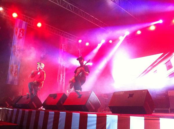 kickfest's tweet image. Now on stage @taringhardcore at #LoopKickfest yuhuuuu🎉🎉🎉