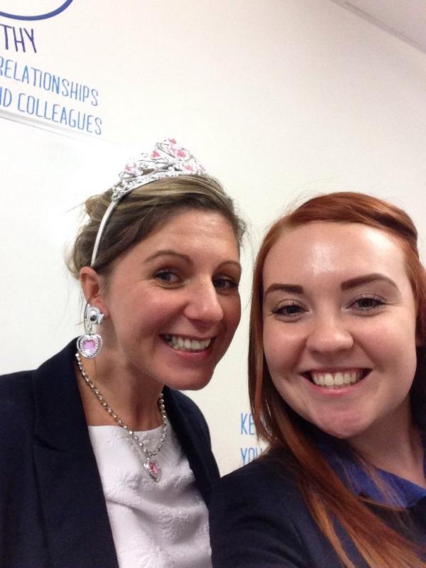NicolaWebb_'s tweet photo. Selfieee! Bye Charlotte ! Will miss you lots 😘 good luck ! @charl39 xx http://t.co/b7ystXzrc8