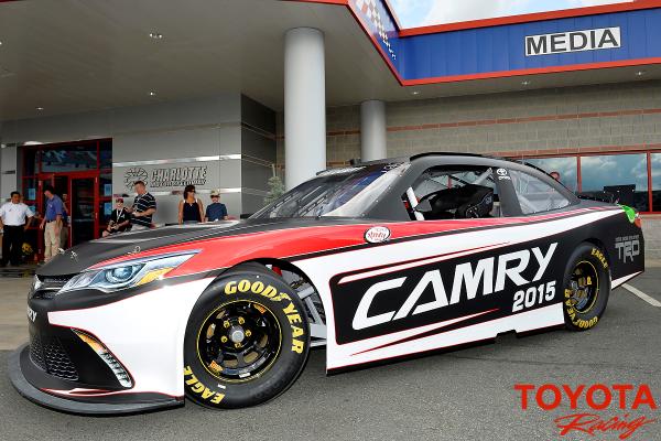 Twitter toyota racing