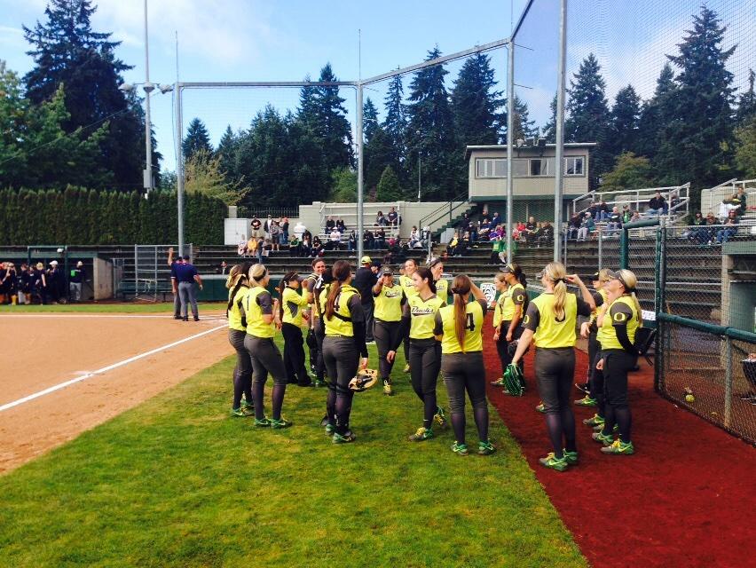 Oregon Duck Softball on Twitter: "First fall ball game about to start at Howe Field. Ducks vs Oregon Duck Softball on Twitter: "First fall ball game about to start at Howe Field. Ducks vs