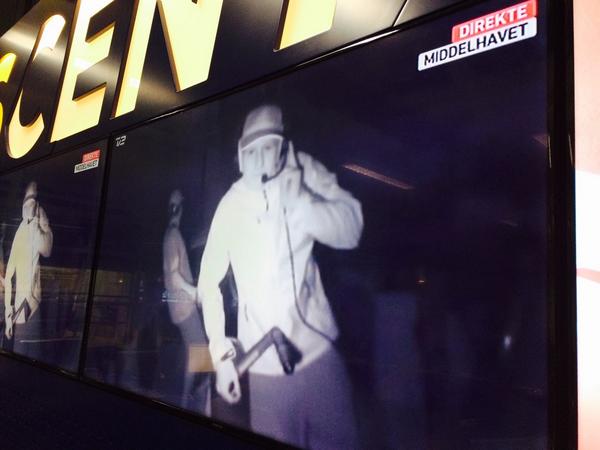 Live fra Middelhavet i LørdagsSporten. #blær.tv2.dk. Og nu til fodbold. Og dansk sejr. Tak. #tv2dk