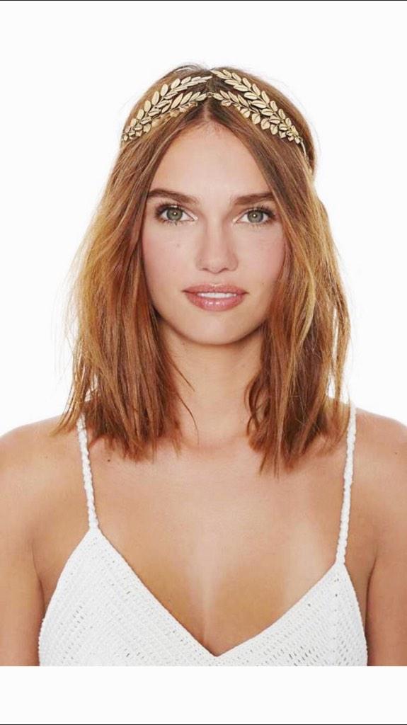 TBDofficial's tweet photo. Our 16 favorite fall hair accessories are HERE! 🍂💛✨http://t.co/VmkwI1dWLl http://t.co/sMrdUKjxP4
