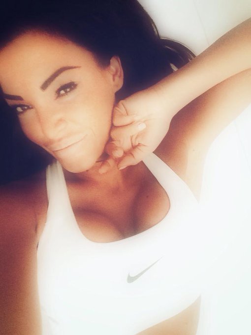 J&oacute; napot!!! Have a nice day! #selfie http://t.co/HUJEohFmVF<a href="/tag/selfie"class="tags">#selfie</a>