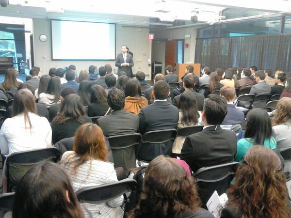 LuisRQro's tweet photo. Felicidades @tonatiuh_sm, acabo de ver lo de tu invitación a Harvard, Eres la imagen del Qro que queremos. http://t.co/7bSzwUbaNh