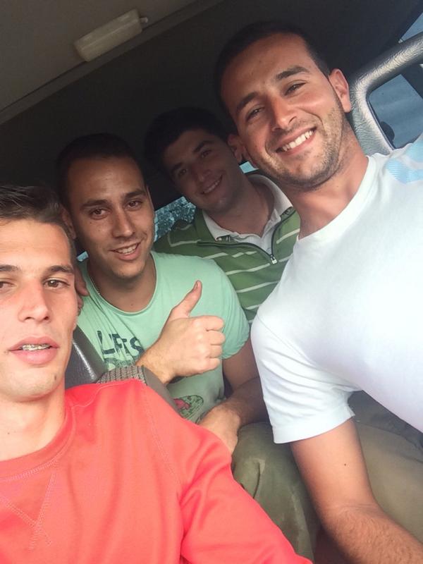 ese_edu's tweet photo. ADMOSFERA ZERO 😂😂😂😂😂 @JMGTapia91 http://t.co/uTqxHHx0h2