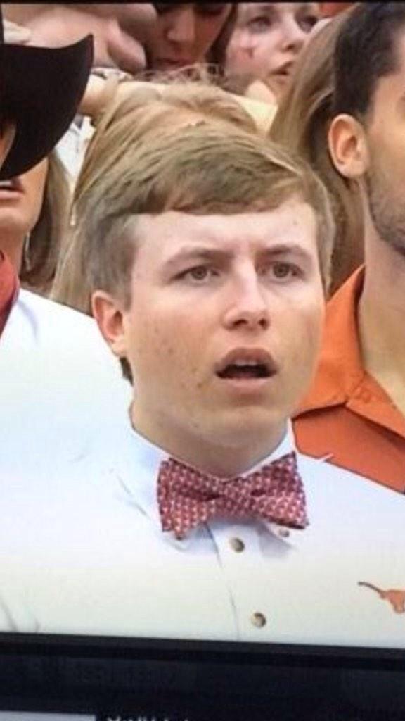 EdmondStuff's tweet image. That moment when you realize your team sucks...