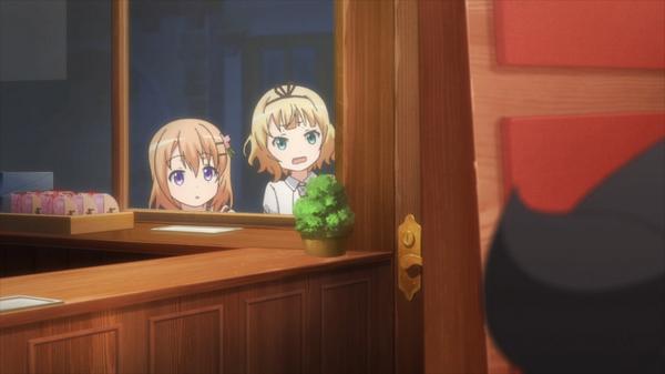 syaro_pic's tweet photo. シャロ「あいつが怖いの！わたしの顔を見るなりかみつくから！」 https://t.co/klsXhIct7w