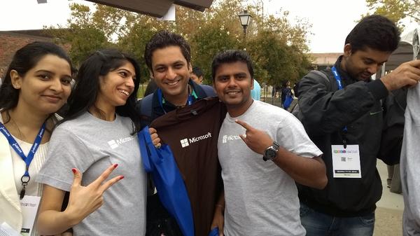 chrissyheck15's tweet photo. #IDevthis #svcc kicking it w/ Microsoft http://t.co/3jQljiyykg