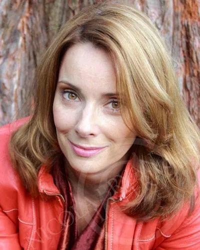 DocWhoCast's tweet image. Happy birthday @thenicolabryant &amp;lt;3