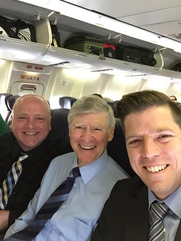 BobbySchuller's tweet photo. On our way to Phoenix for HOP event. #edarnold #michaelskidgel http://t.co/cg5fIfHqaX