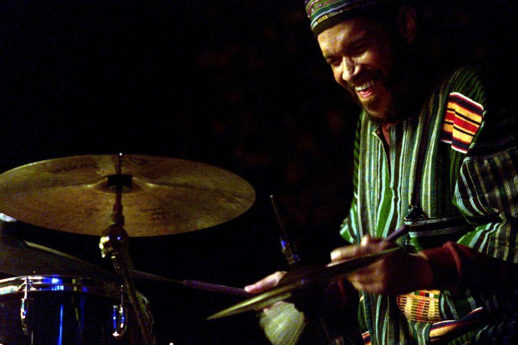 Happy bday to one of the most swinging and supportive drummers of all-time: 
BILLY HIGGINS!!!  