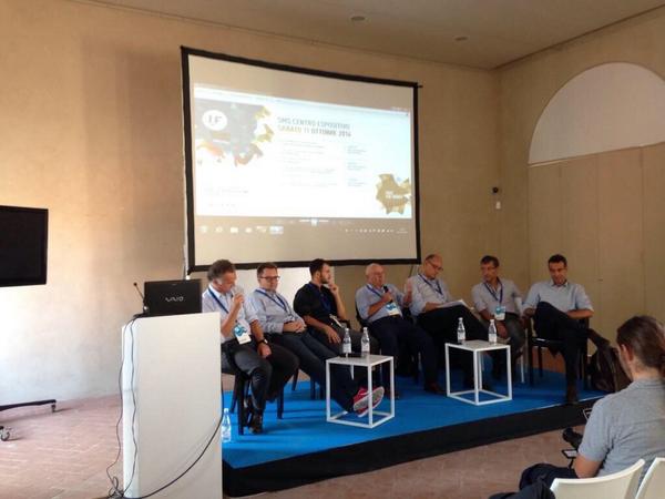 LAYLAPAVONE's tweet photo. IF! Internet Festival #digital_magics #enrico Gasperini in stage! http://t.co/tolBvL15rl