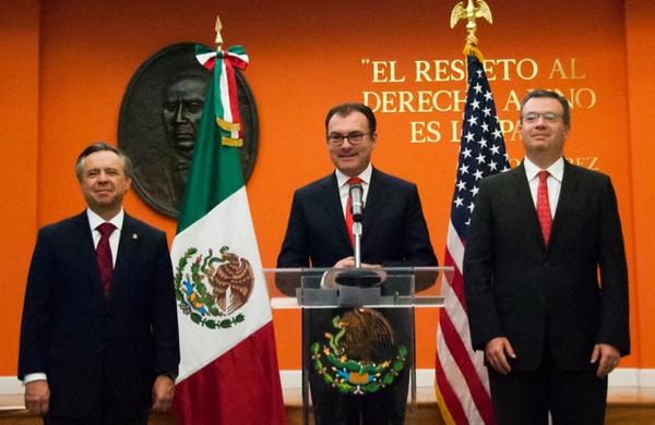 Hace unos minutos, en conferencia de prensa en la Embajada de México en Washington
