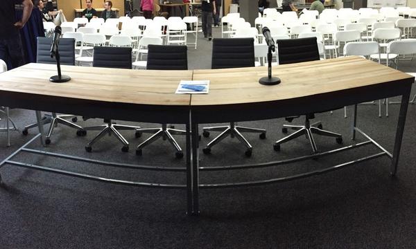 markdincecco's tweet image. Awaiting the judges!  #HackVT #btv