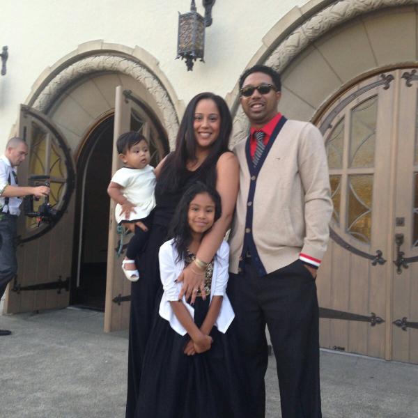 730Dex's tweet photo. We had a BLAST at Caitlyn&amp;Blake's wedding!!
Congratulations!!! http://t.co/L0JzL3SwDO