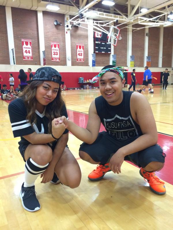 teena_thach's tweet photo. WWU x WSU @whyjeremygarcia http://t.co/INq1CeM9Yz