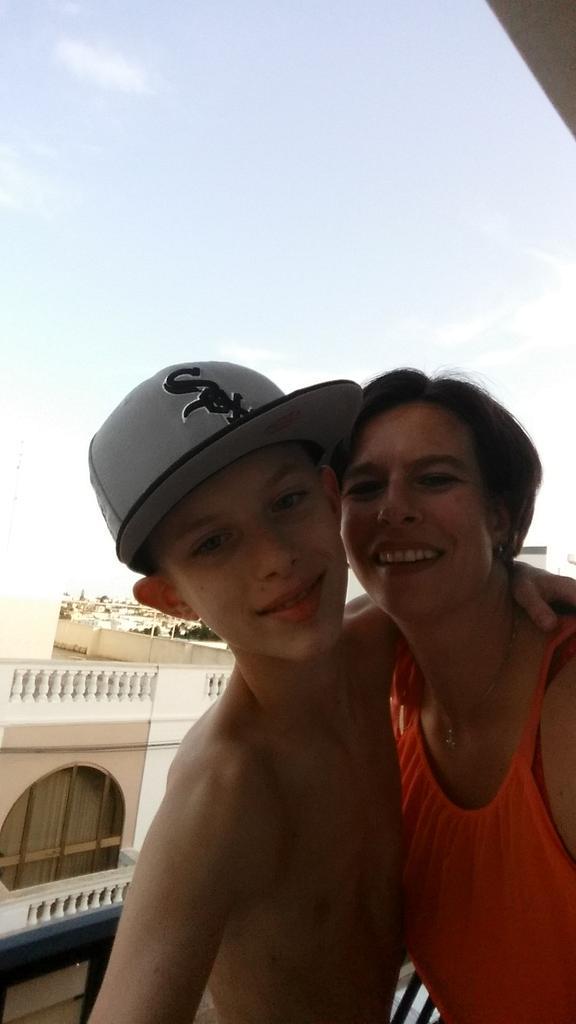 Anja Brouwer tweet media