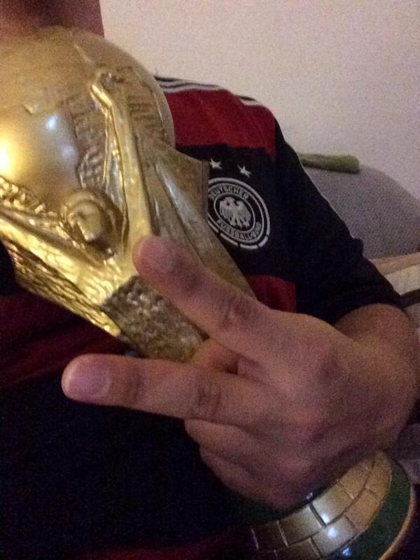 drmchsrRU's tweet photo. Glückwunsch Polska! 
Verdienter Sieg!
1. WeltmeisterBesieger...
#POLGER http://t.co/BWf71h7o6n