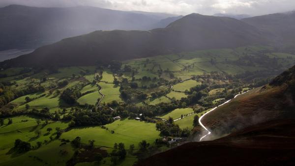 The light was incredible today on #ColedaleHorseshoe - views like this of  #Newlands all around! #lakedistrict