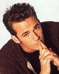 I wanna wish a happy 49th birthday 2 Luke Perry I hope he has a great day with his family & friends 