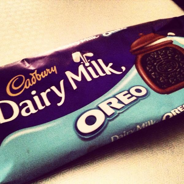 lynedreyer's tweet photo. Delish! #NoSharing #Oreo #Chocolate http://t.co/2KK5R33tZZ