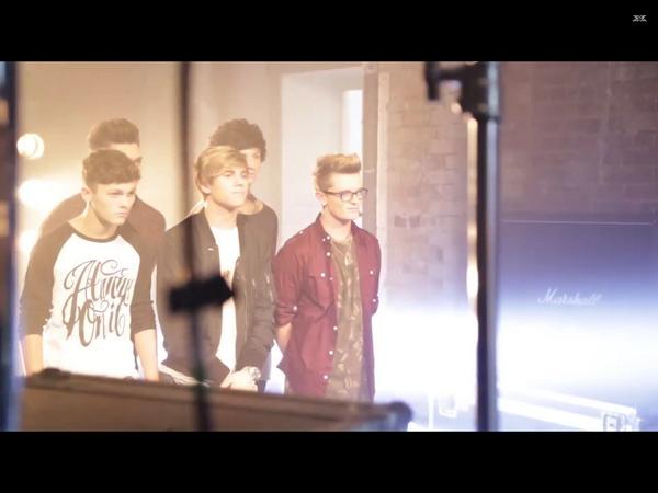 Overloaders_ESP's tweet image. Los chicos en un photoshoot