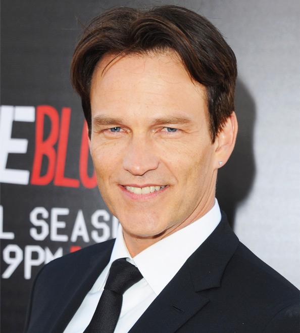 Happy birthday to our favorite vamp! 

True Bloods Stephen Moyer turns 46!  
