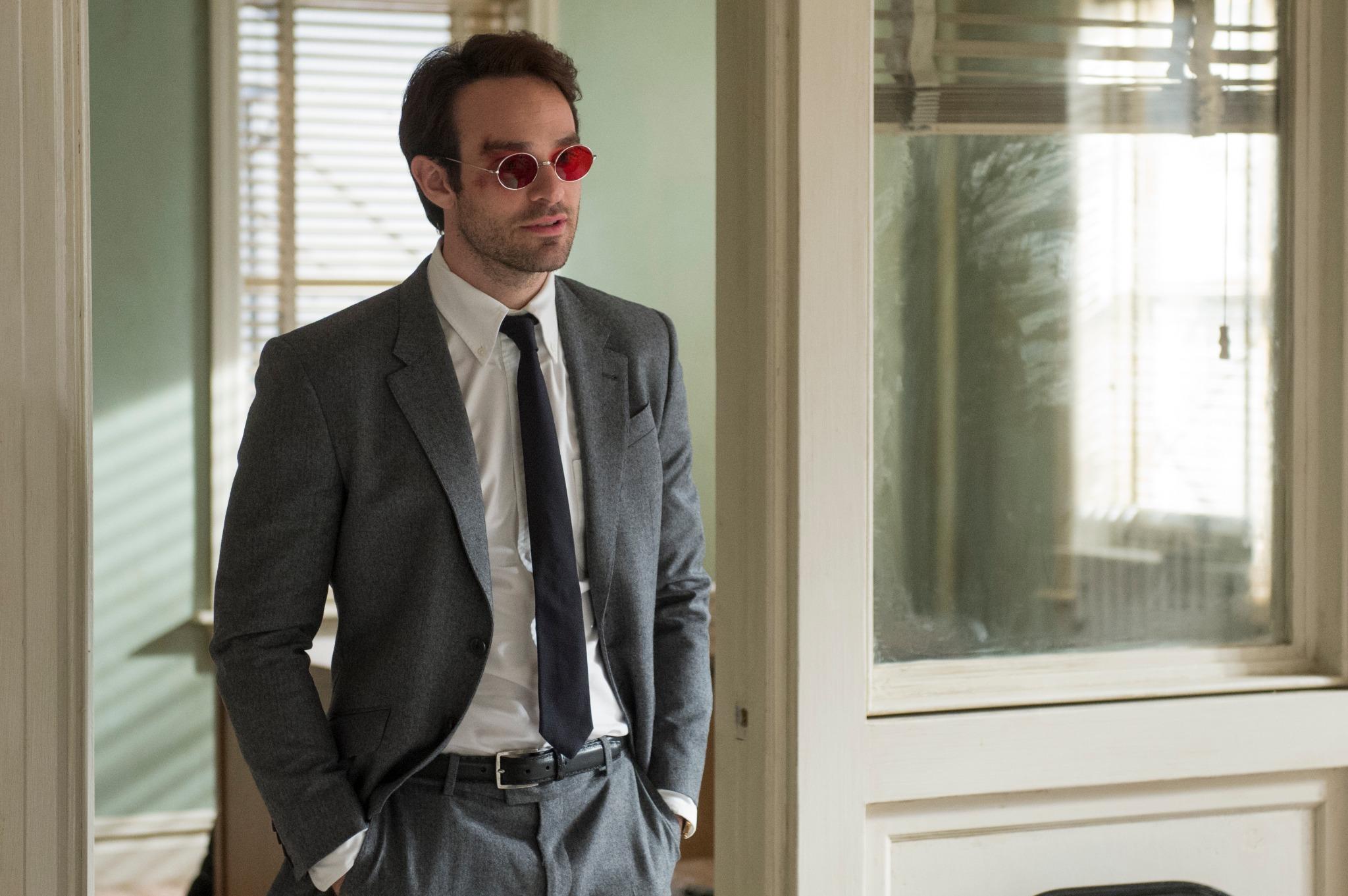 “Here's your first look at Charlie Cox as Matt Murdock in #Marvel&...