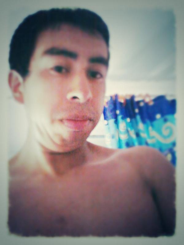 JRailao's tweet photo. Hola me llamo José busco polola soy de Concepción http://t.co/fKEhSZJ3Tw