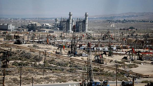 ActualidadRT's tweet photo. California: Fuga de agua contaminada por '#fracking' afecta a acuíferos de agua potable http://t.co/cbUEGOqzhQ http://t.co/SBkBxY0x7W
